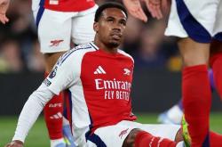 华体会体育赛事直播-阿森纳中场核心伤退，球队实力遭受打击