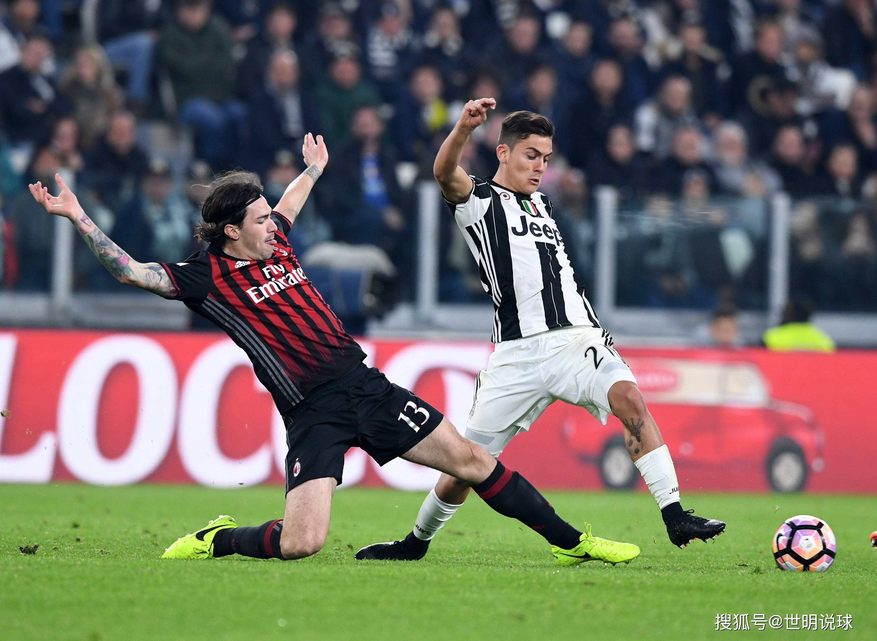 尤文图斯中场组织有序,进攻流畅 尤文图斯中场组织有序,进攻流畅